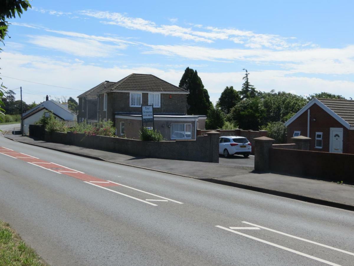 Four Seasons Guest House Pembrey Buitenkant foto